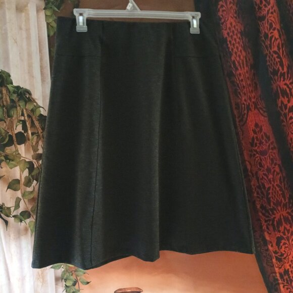 EUC: Dana Buchman Size L Dark Gray A-Line Knee-Length Skirt - Picture 2 of 5